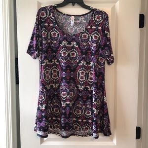 LuLaRoe Perfect T